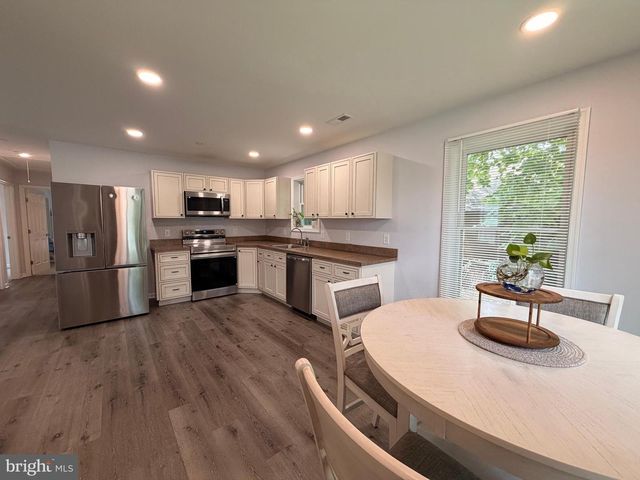 114 TILGHMAN ST, Salisbury, MD 21804