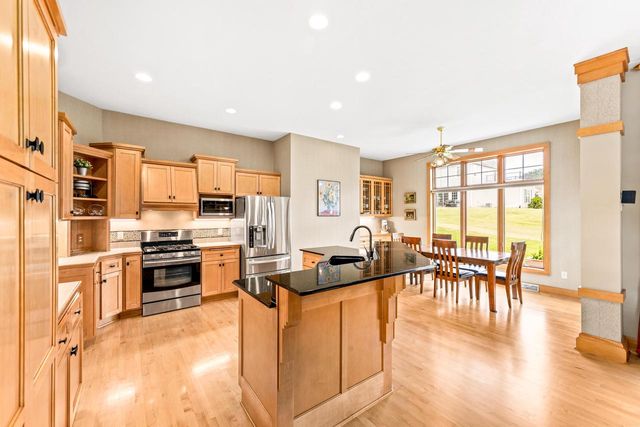 19710 Avondale DRIVE, Brookfield, WI 53045