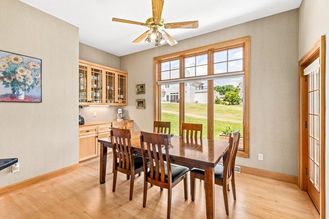 19710 Avondale DRIVE, Brookfield, WI 53045