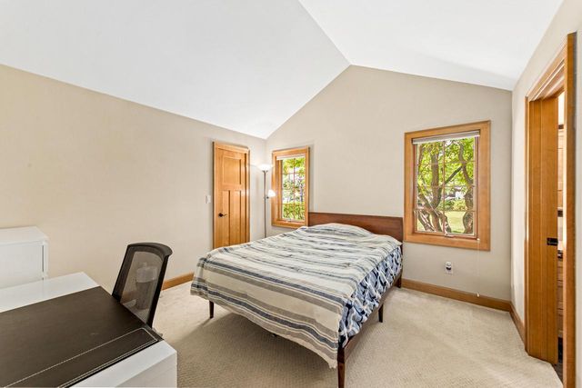 19710 Avondale DRIVE, Brookfield, WI 53045
