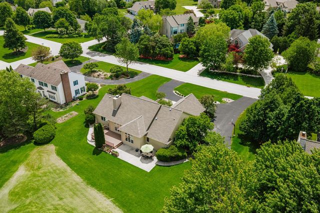 19710 Avondale DRIVE, Brookfield, WI 53045