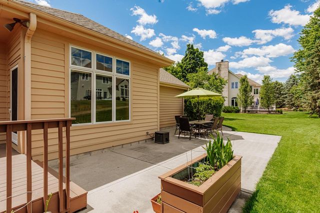 19710 Avondale DRIVE, Brookfield, WI 53045