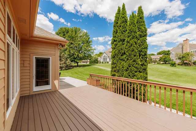 19710 Avondale DRIVE, Brookfield, WI 53045