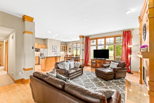 19710 Avondale DRIVE, Brookfield, WI 53045