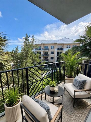 1590 Cameron Samuel Lane, West Palm Beach, FL 33401