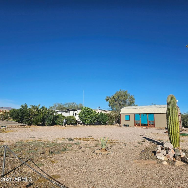 30605 S MEANDERING Lane 151, Congress, AZ 85332 — photo 4