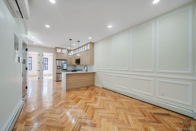 534 Kosciuszko Street, Brooklyn, NY 11221