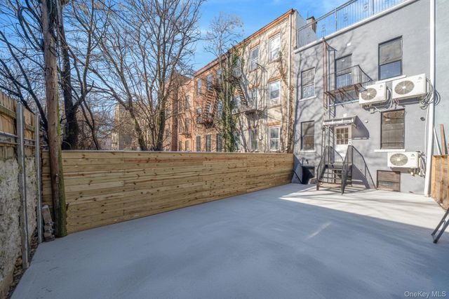 534 Kosciuszko Street, Brooklyn, NY 11221