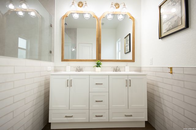 2215 Lake Louise, San Antonio, TX 78228