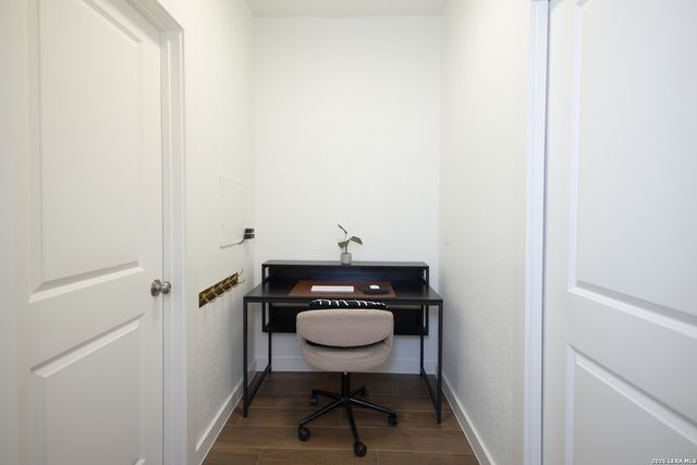 2215 Lake Louise, San Antonio, TX 78228