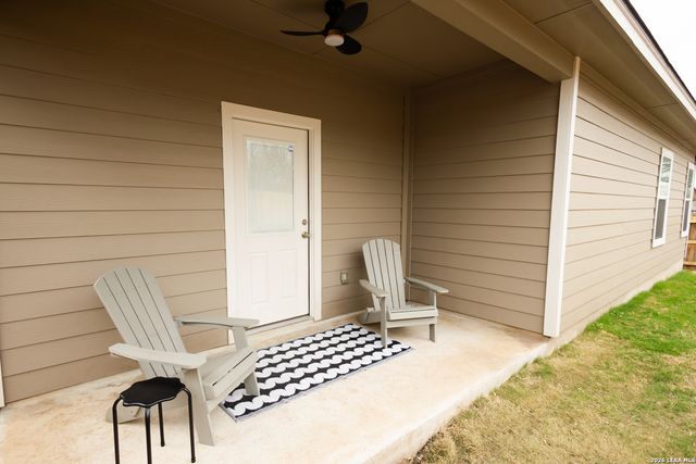 2215 Lake Louise, San Antonio, TX 78228