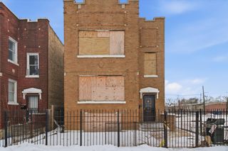 4745 W Ohio Street, Chicago, IL 60644