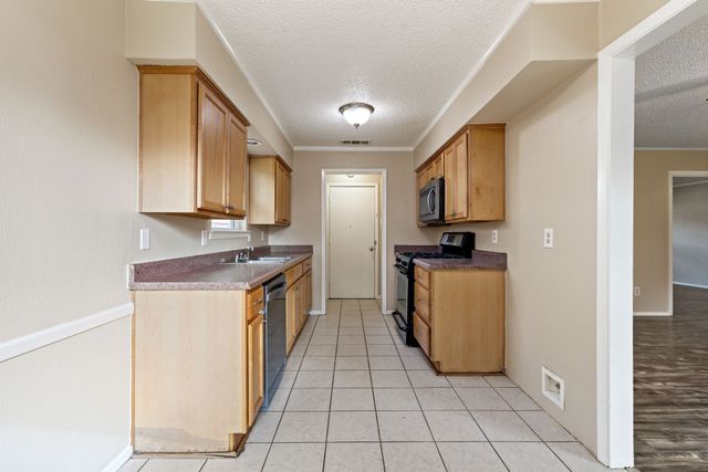 3514 Summit Lane, Garland, TX 75042