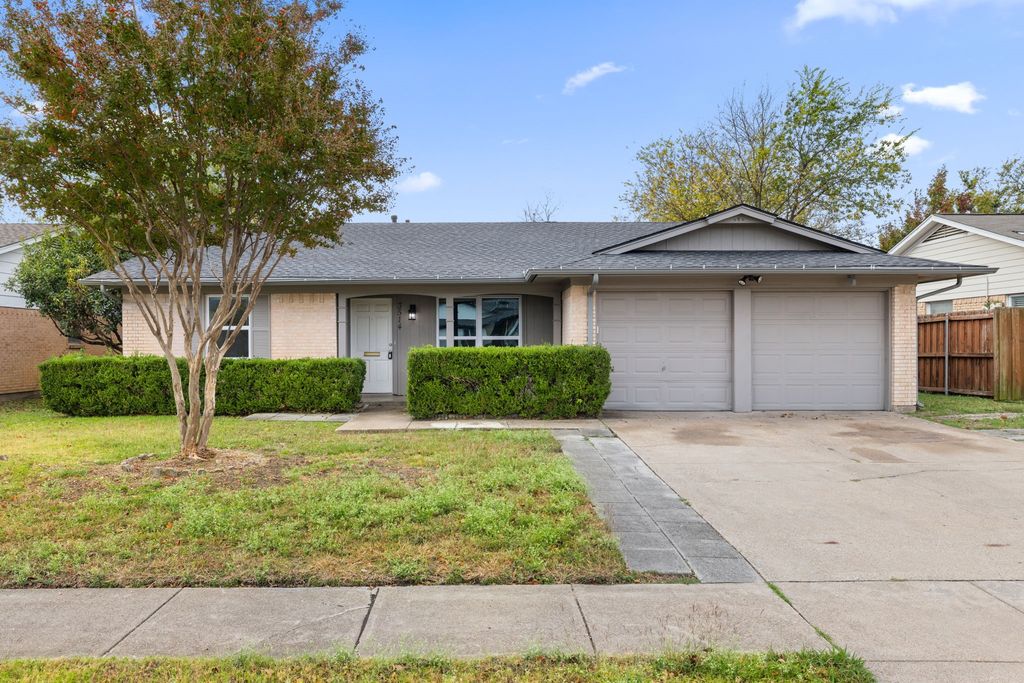 3514 Summit Lane, Garland, TX 75042
