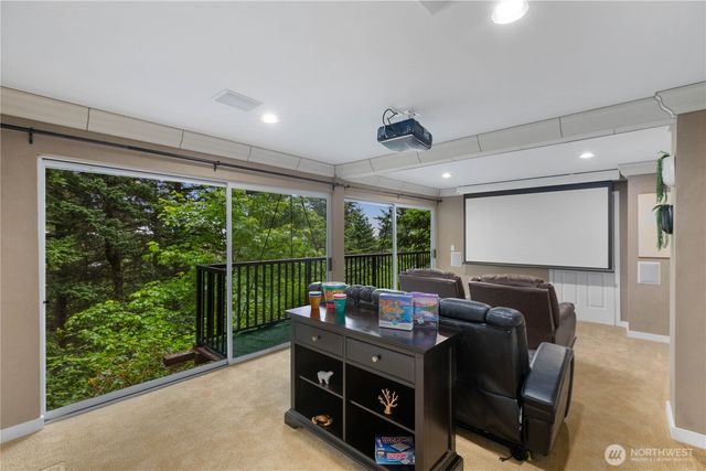 2944 Dogwood Terr, Lummi Island, WA 98262