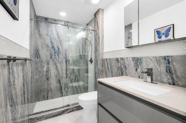 3470 NW 21st Avenue, Oakland Park, FL 33309