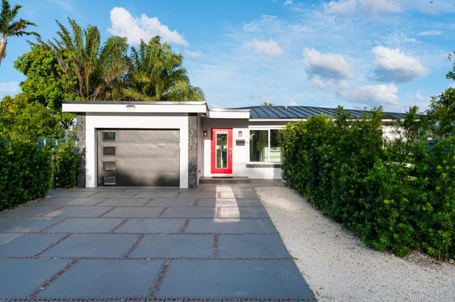 3470 NW 21st Avenue, Oakland Park, FL 33309