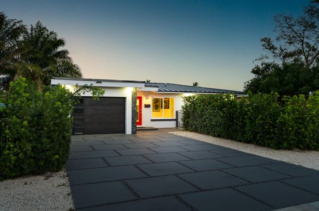 3470 NW 21st Avenue, Oakland Park, FL 33309