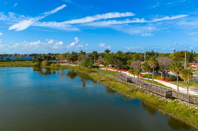 3470 NW 21st Avenue, Oakland Park, FL 33309