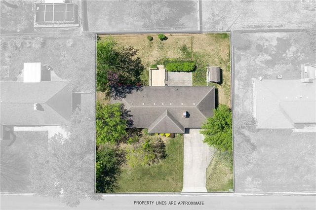 1800 Country Club Drive, Chillicothe, MO 64601
