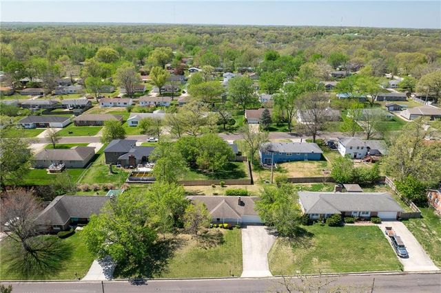 1800 Country Club Drive, Chillicothe, MO 64601