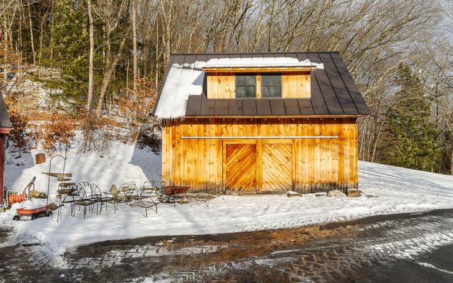 95 Blackjack Crossing, Walpole, NH 03608