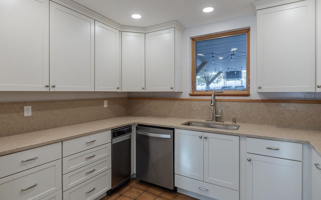 95 Blackjack Crossing, Walpole, NH 03608