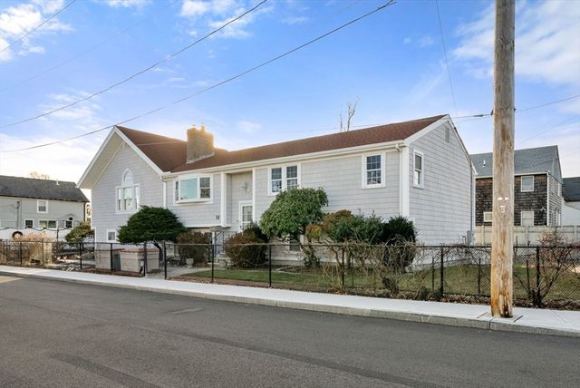 19 Rock Island Road, Quincy, MA 02169