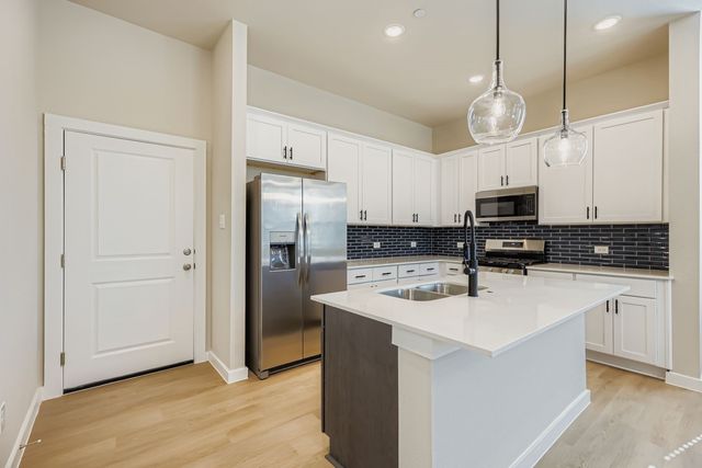 1204 Pebblebrook Drive, Mckinney, TX 75071