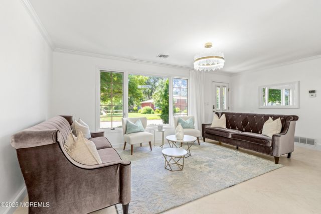 26 Hilltop Road, West Long Branch, NJ 07764