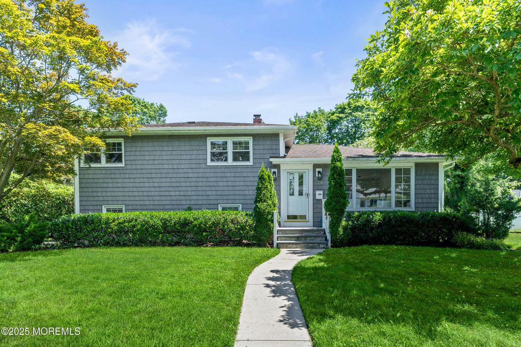 26 Hilltop Road, West Long Branch, NJ 07764