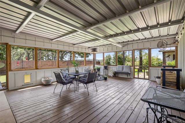 116 Pauline Road, Mabank, TX 75156