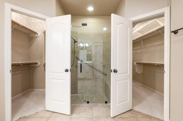 13727 Fountainview Drive, Montgomery, TX 77356