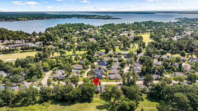 13727 Fountainview Drive, Montgomery, TX 77356