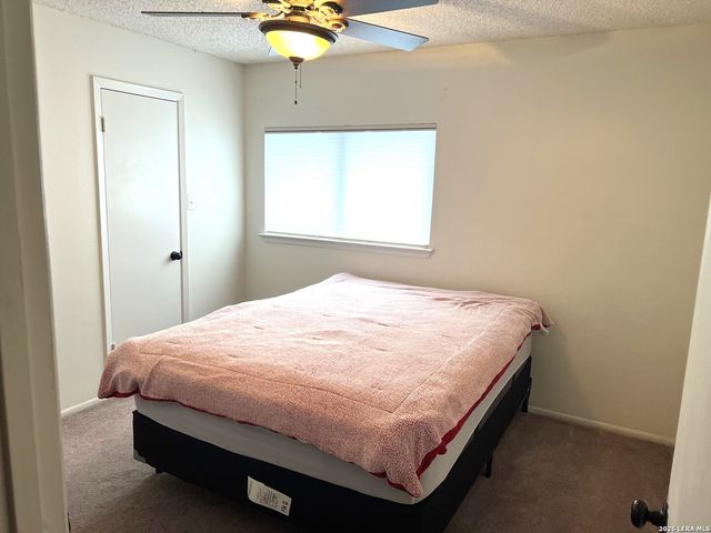16522 EAGLE CROSS DR, San Antonio, TX 78247