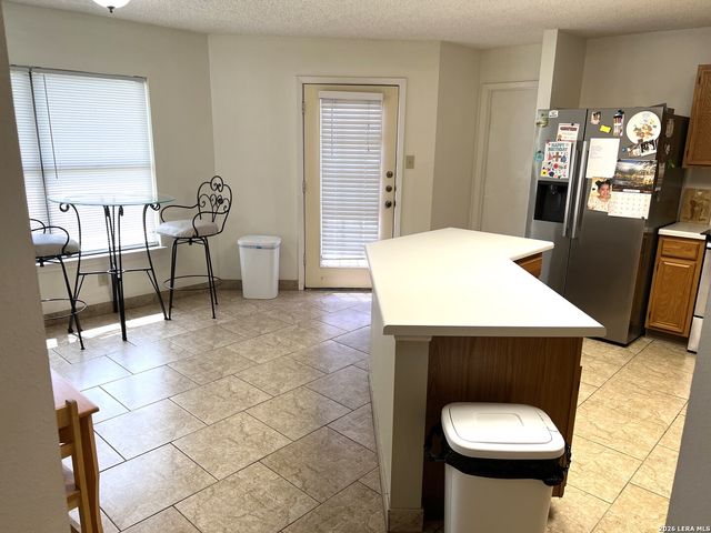 16522 EAGLE CROSS DR, San Antonio, TX 78247