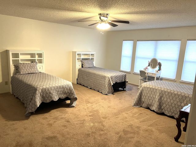 16522 EAGLE CROSS DR, San Antonio, TX 78247