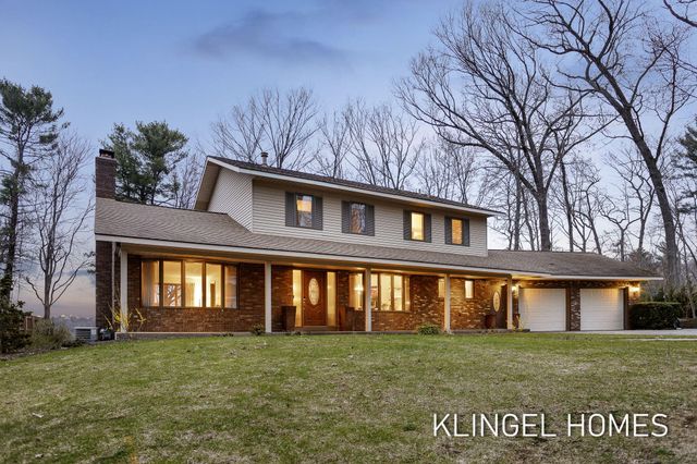 19094 Walden Drive, Spring Lake Twp, MI 49456