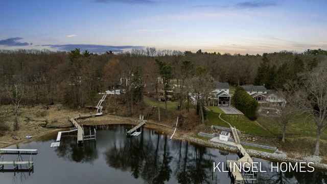 19094 Walden Drive, Spring Lake Twp, MI 49456