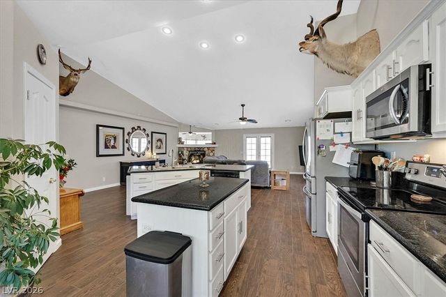 6431 Willow Tree Court, Pahrump, NV 89061