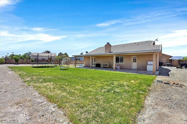 6431 Willow Tree Court, Pahrump, NV 89061