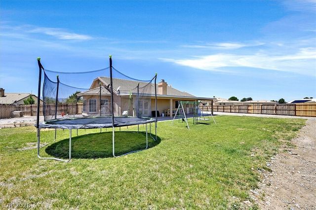 6431 Willow Tree Court, Pahrump, NV 89061