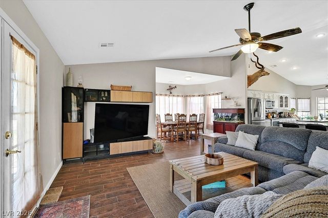 6431 Willow Tree Court, Pahrump, NV 89061