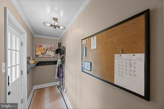 141 SPROUL RD, Villanova, PA 19085