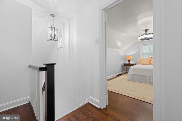 141 SPROUL RD, Villanova, PA 19085
