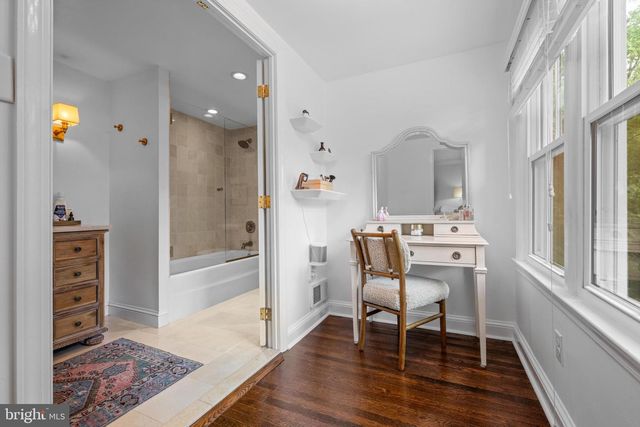 141 SPROUL RD, Villanova, PA 19085