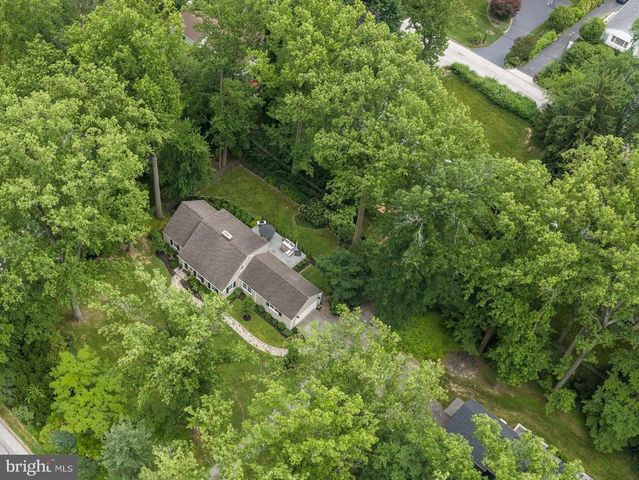 141 SPROUL RD, Villanova, PA 19085