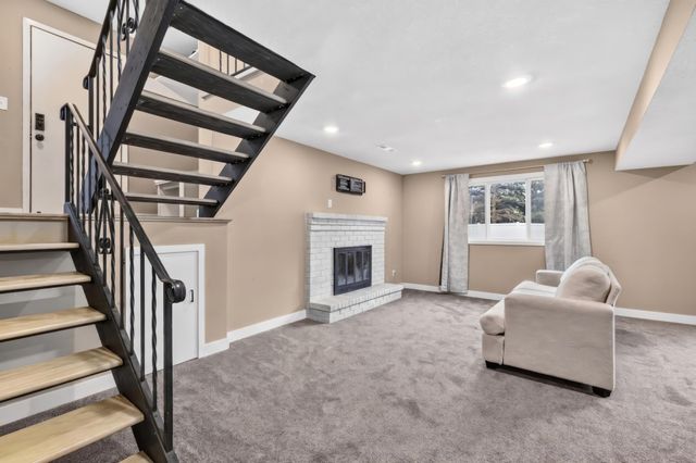 7810 Idaho Lane N, Brooklyn Park, MN 55445