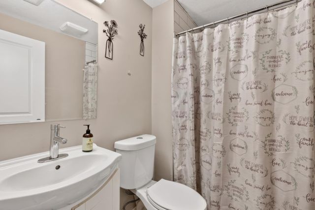 7810 Idaho Lane N, Brooklyn Park, MN 55445