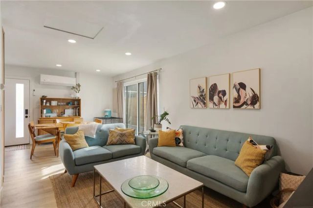 145 E Green Street, Claremont, CA 91711